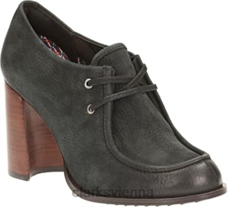 Frauen Clarks Clarks Damenschuh Cass Day aus schwarzem Nubukleder 80BRV2939